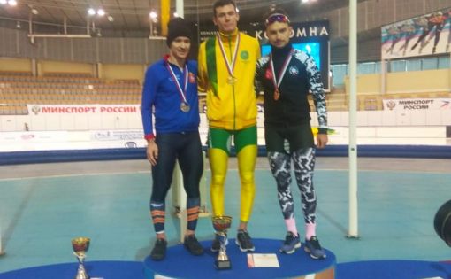 Данила Семериков выиграл золото на чемпионате России по конькобежному спорту 
