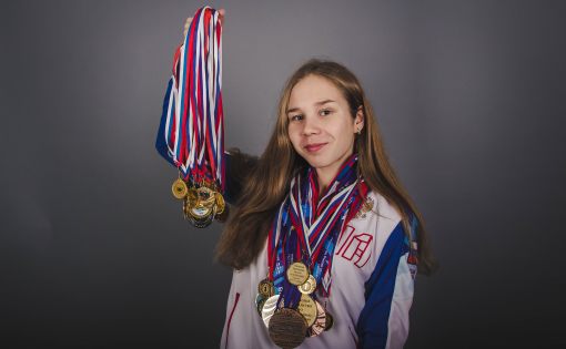Ангелина Никифорова и Артем Воробьев - победители всероссийских соревнований по плаванию