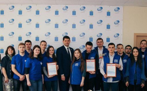 Поздравление министра молодежной политики и спорта А.В. Абросимова с Всероссийским днем добровольца