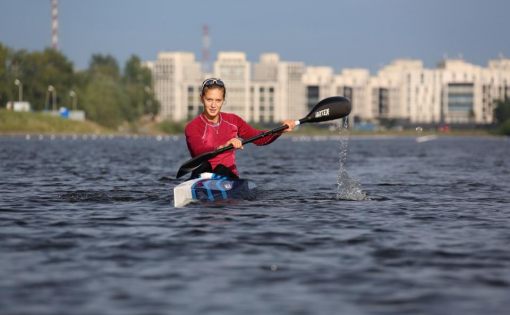 Мария Медведева выиграла золото чемпионата России по гребле на байдарках и каноэ