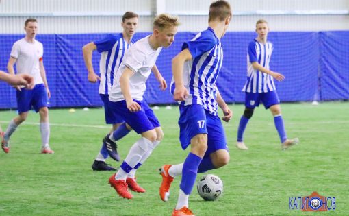 Саратовские спортсмены приняли участие в межрегиональный турнире по футболу