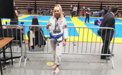 Анжелика Дегтярева – серебряный призер международного турнира по джиу-джитсу