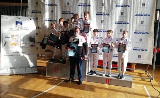 Саратовские саблисты завоевали золото и бронзу в командных соревнованиях  