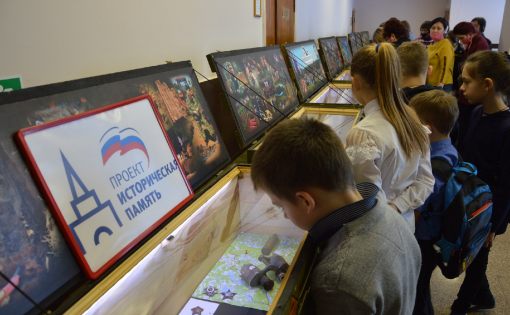 «Музей на колесах» побывал в Вольском и Балаковском муниципальных районах
