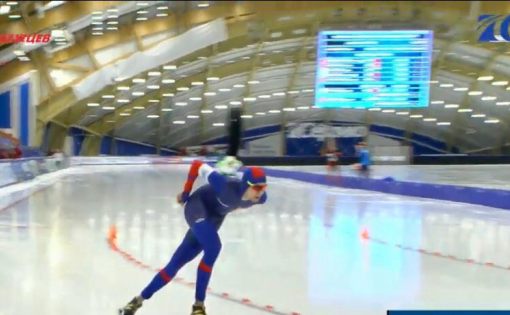 Даниил Чмутов принял участие в чемпионате России по конькобежному спорту