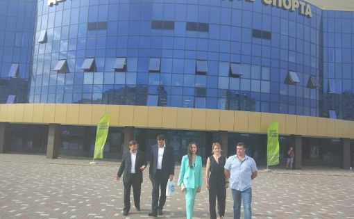 Представители министерства спорта РФ посетили Дворец водных видов спорта 