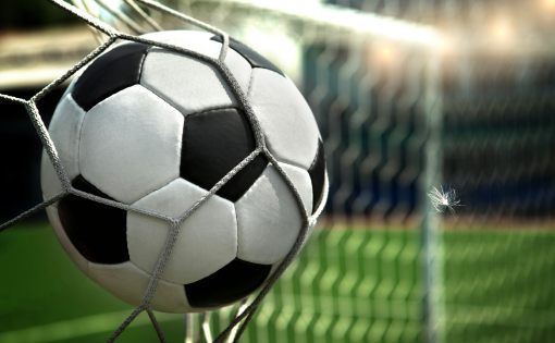 В Энгельсе прошли зональные соревнования турнира юных футболистов «Кожаный мяч»