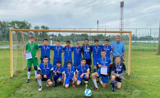 Команда Саратовской области успешно выступает на Всероссийских соревнованиях по футболу среди детских сельских команд
