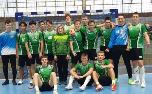 Юные саратовские гандболисты сыграют в финале Первенства России