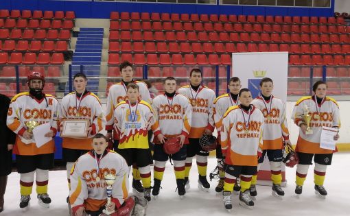 Команда «Союз» Вольского района стала победителем регионального турнира по хоккею «Золотая шайба» в возрастной группе 2005-2006 г.р.