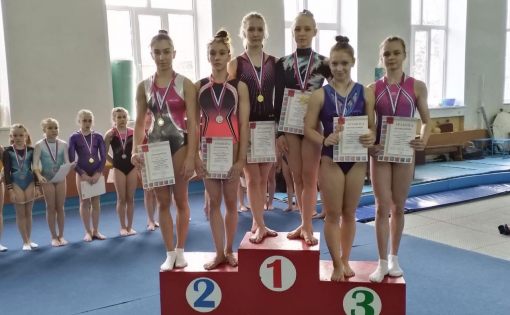 Саратовские гимнастки успешно выступили на Первенстве по гимнастике 