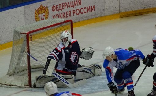 Саратовский хоккейный клуб «Кристалл» одержал первую победу в сезоне 2022-2023