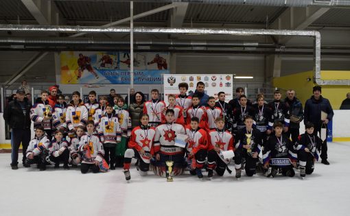 Юные саратовские хоккеисты стали победителями регионального этапа соревнований «Золотая шайба»