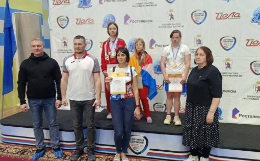 Саратовские спортсмены завоевали 9 медалей на Чемпионате и Первенстве России по плаванию 