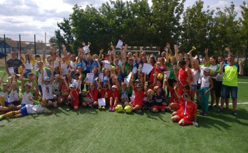В селе Куриловка прошли зональные соревнования XVII открытого областного турнира по футболу среди дворовых команд