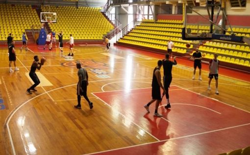 Баскетболисты саратовского «Автодора» продолжают подготовку к сезону