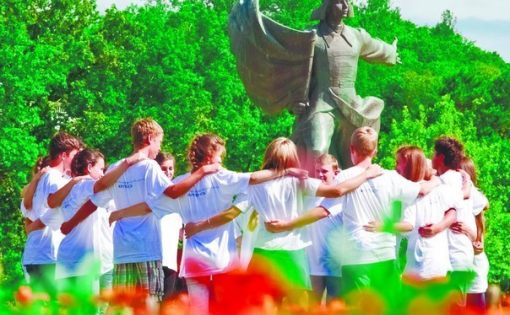 Саратовская региональная молодежная общественная организация «Синегория» проводит акцию «Орлятский круг»