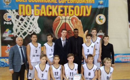 Саратовская баскетбольная команда «СШ по ИВС» успешно выступила на межрегиональных соревнованиях 