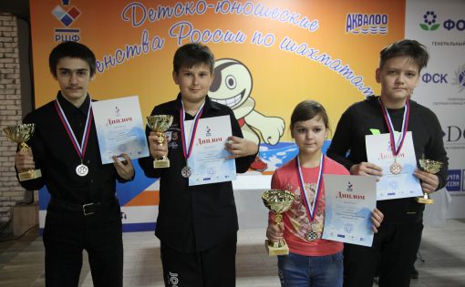 Саратовские шахматисты завоевали 4 медали на Первенстве России