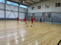В Саратове проходят игры Первенств по мини-футболу среди юношеских команд