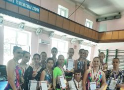 Саратовские акробаты завоевали 7 медалей на соревнованиях в Туапсе