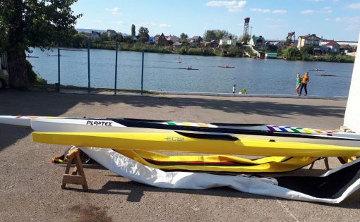 «Спорт - норма жизни»: спортшкола по гребле на байдарках и каноэ получила новые лодки
