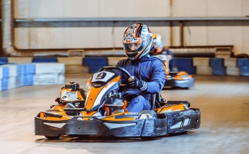 Энгельсские гонщики борются за призовые места чемпионата по картингу "SWS KartHall Cup 2019"