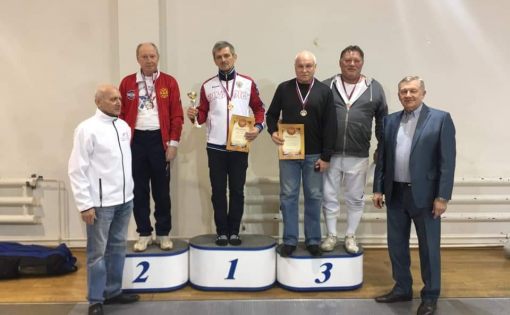 Юрий Шварц выиграл Кубок России по фехтованию на рапирах среди ветеранов
