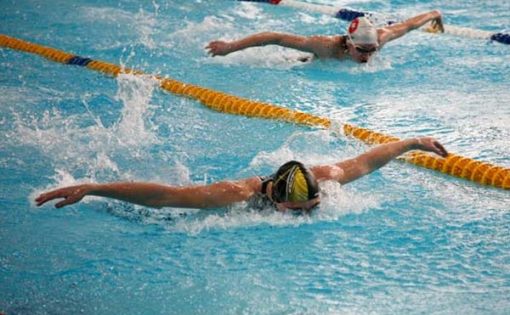 Саратовцы продолжают завоевывать медали на чемпионате и Первенстве ПФО по плаванию
