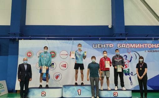 Владимир Мальков победитель кубка России 2020 по бадминтону