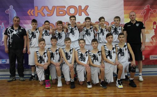 В Саратове завершились соревнования  турнира по баскетболу «Кубок Феникса»