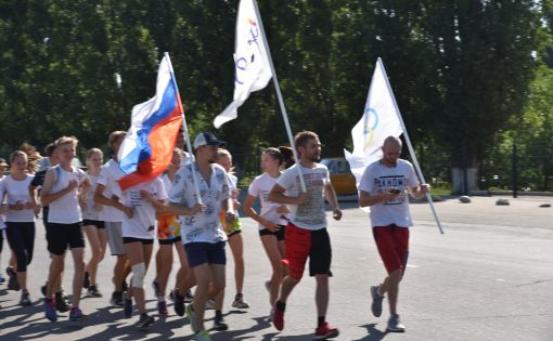 В Балакове Международный Олимпийский день отметили марафонским забегом