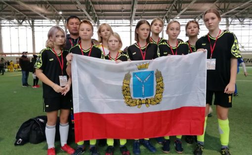 Футболистки из Озинок выиграли серебро Всероссийского фестиваля детского дворового футбола