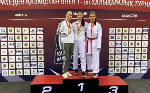 Саратовские каратисты завоевали 6 золотых медалей на международном турнире в Казахстане