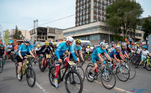 В Саратове прошла первая Открытая Всероссийская массовая велосипедная гонка, посвящённая Дню велосипедиста