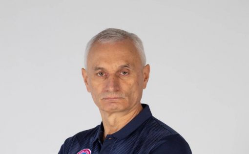 Главный тренер саратовского «Протона» Юрий Маричев сегодня отмечает день рождения