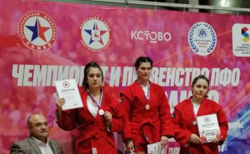 Екатерина Божко стала серебряным призером чемпионата ПФО по самбо 