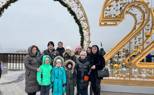 Семьи мобилизованных граждан Саратовской области стали участниками акции «Москва помогает: зимняя сказка»