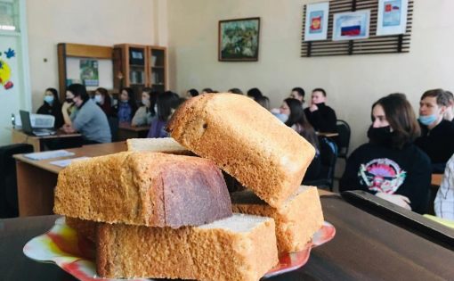 В регионе проходит акция "Блокадный хлеб"