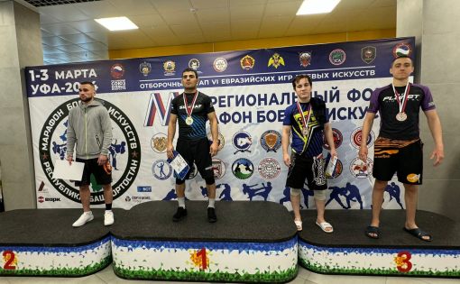 7 медалей завоевали Саратовские спортсмены по спортивной борьбе