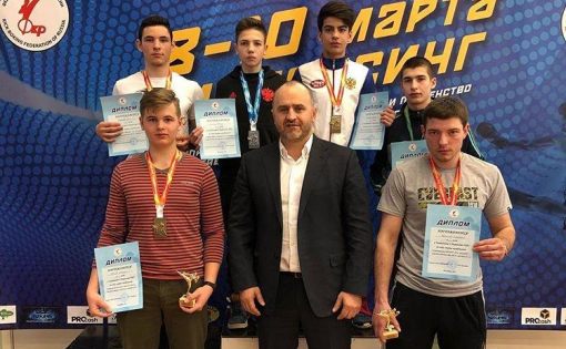 Саратовцы стали победителями на чемпионате и Первенстве ПФО по кикбоксингу
