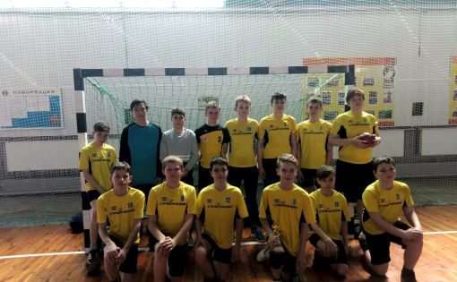 Саратовцы стали победителями подгруппы Всероссийских соревнований «Юный гандболист»