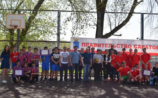 В Саратове прошли областные соревнования по мини-футболу среди лиц с ограниченными возможностями здоровья, посвященные Дню Победы 