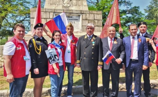 В День Победы в Болгарии состоялась акция «Навеки в камне, навеки в памяти»
