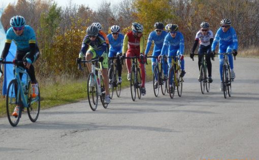 Саратовцы успешно выступили на открытом чемпионате и Первенстве области по велосипедному спорту