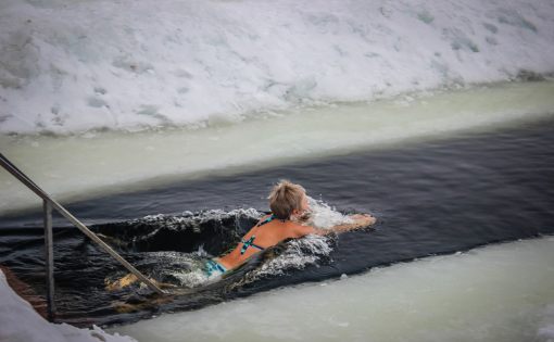 Состоялось физкультурно-массовое мероприятие по закаливанию и зимнему плаванию «Крещенские купания»