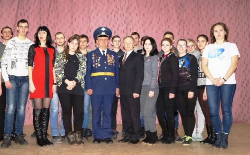 Студенты политехнического лицея встретились с кавалерами ордена Красной Звезды
