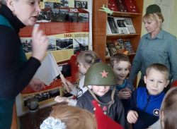 В библиотеках прошли мероприятия, приуроченные ко Дню полного освобождения Ленинграда от фашистской блокады